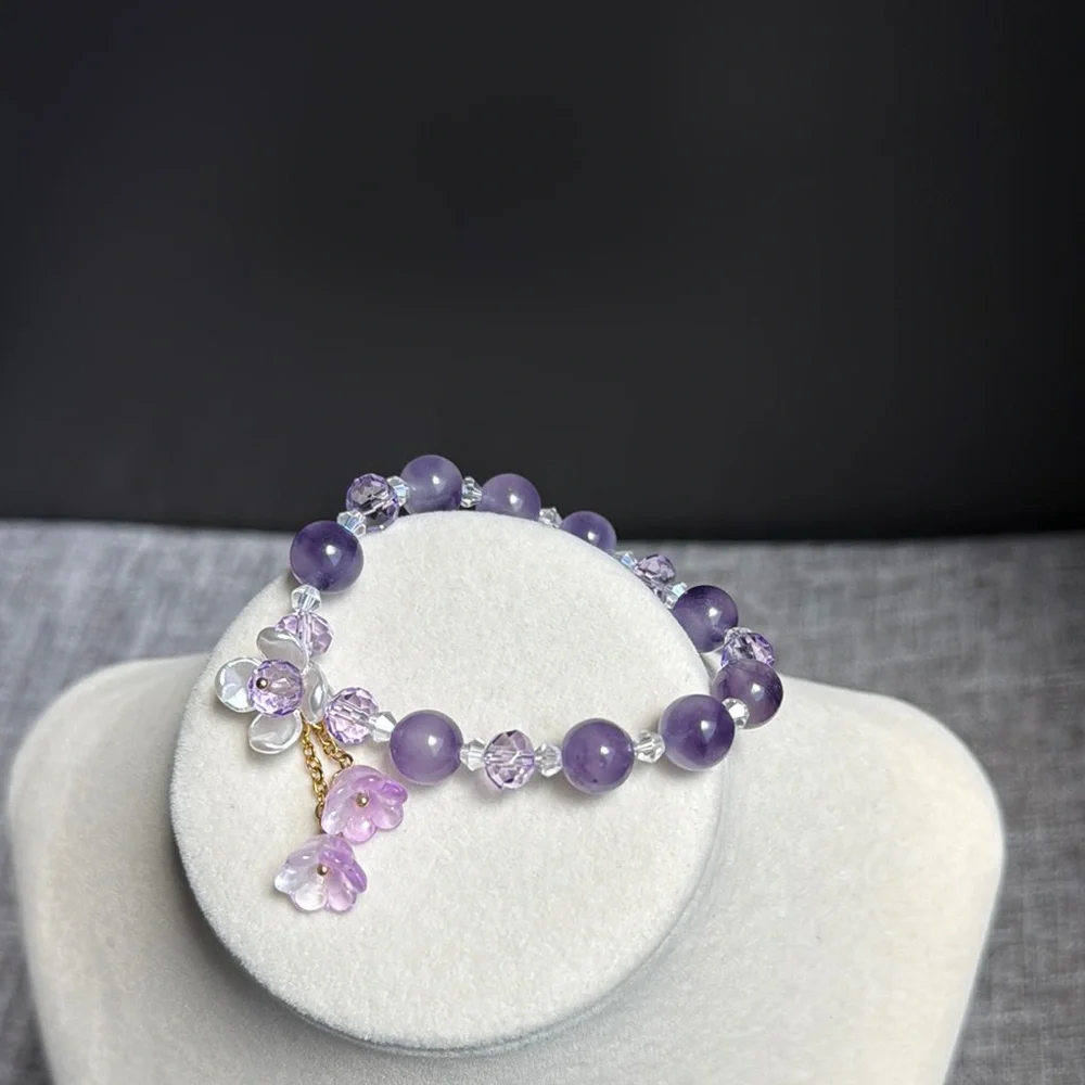Charming Purple Bead Bracelet with Delicate Flower Charm